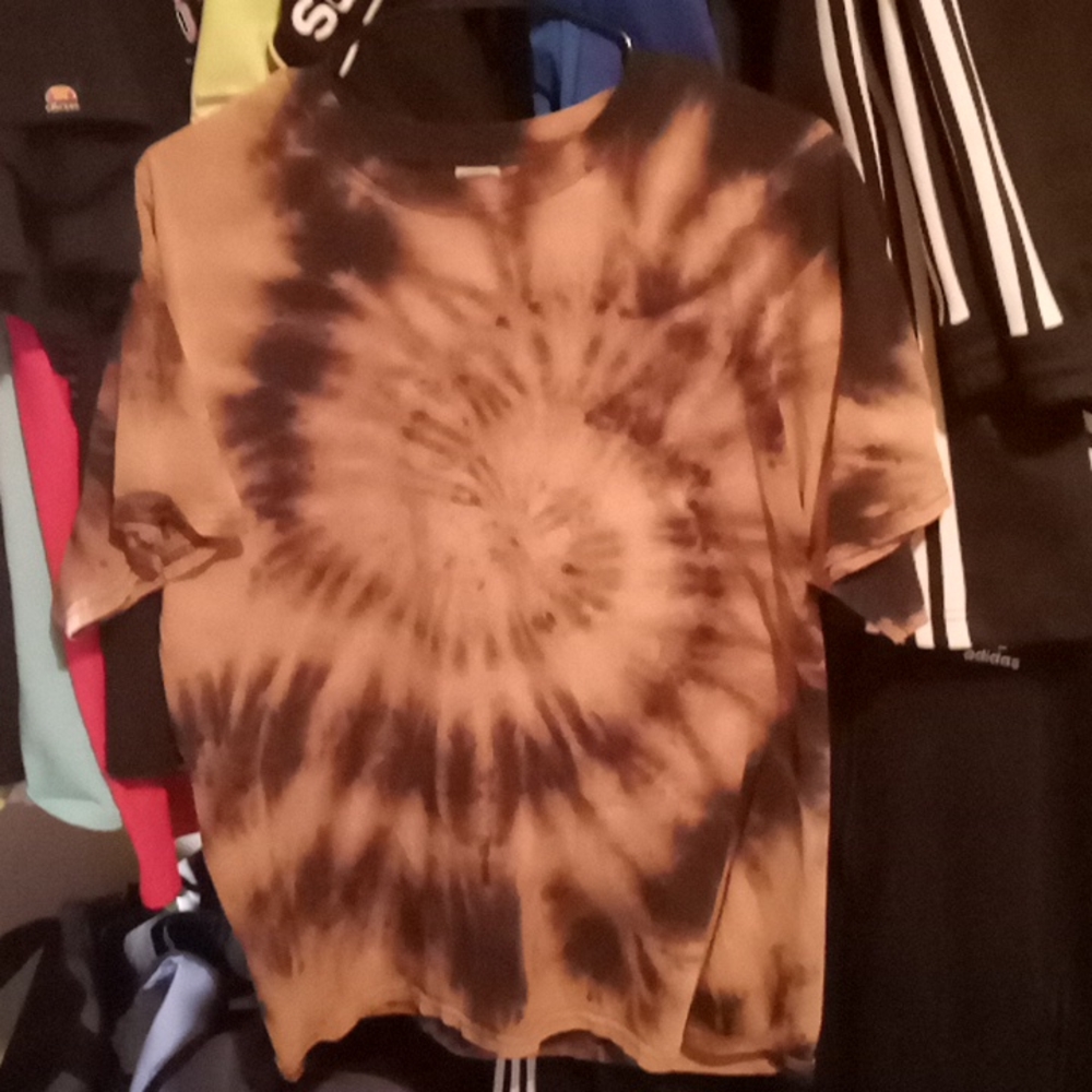 Gothic tye dye